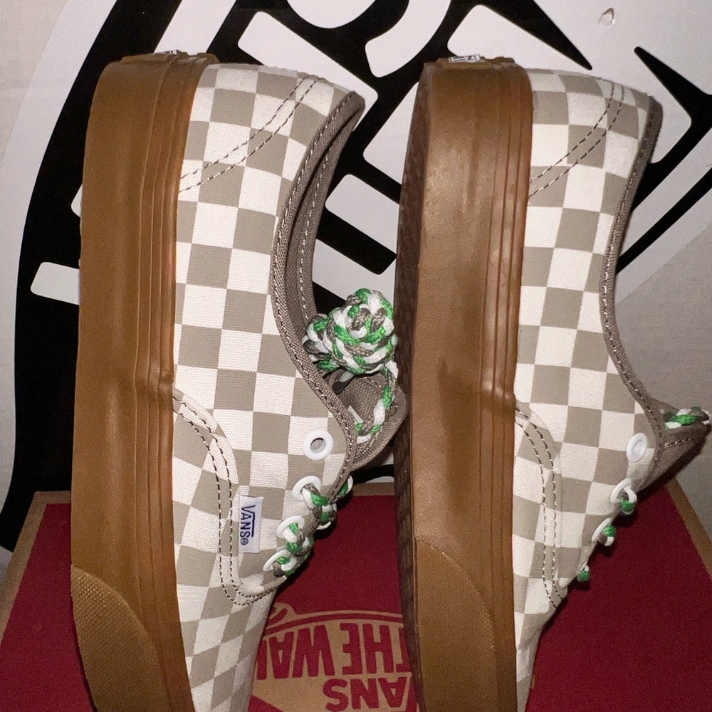 Vans Authentic Checkers Multiple Sizes - Picture 6 of 12